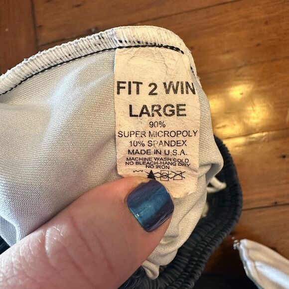 Fit 2 Win Large Athletic Shorts UVA - Picture 1 of 2